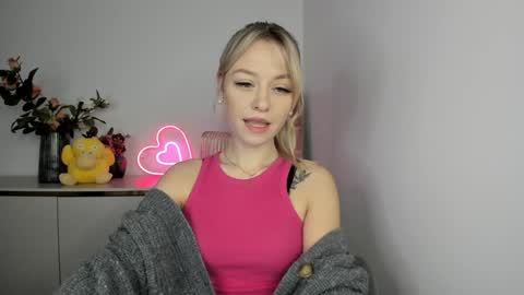 Snapshot of perfectxcindy chatting on February 5, 6:24 am Cindy online show from February 5, 6:24 am