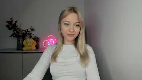 Snapshot of perfectxcindy chatting on February 18, 6:26 am Cindy online show from February 18, 6:26 am