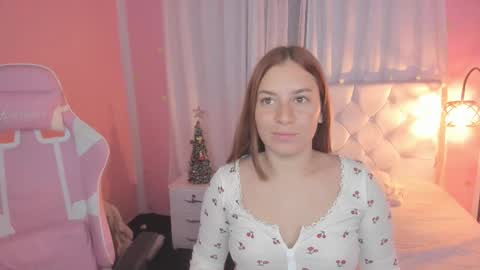 Marie online show from December 5, 9:54 am