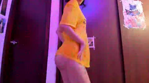 Lunna online show from November 8, 12:59 am