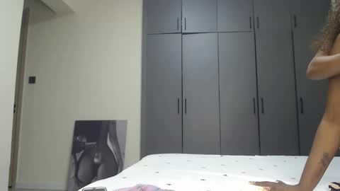 sexy brown online show from January 15, 2:06 am