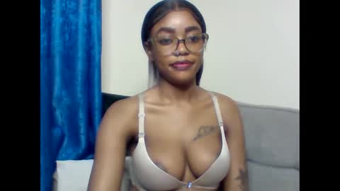 Arielle online show from January 17, 12:18 am