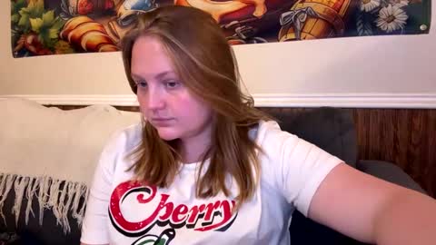 Snapshot of phatassblond chatting on September 25, 12:10 am PhatAssBlond online show from September 25, 12:10 am