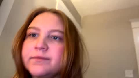 Snapshot of phatassblond chatting on January 13, 2:21 pm PhatAssBlond online show from January 13, 2:21 pm