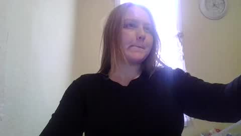 Snapshot of phatassblond chatting on February 20, 8:14 pm PhatAssBlond online show from February 20, 8:14 pm