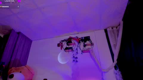  PIA FISHER  online show from March 2, 11:19 am