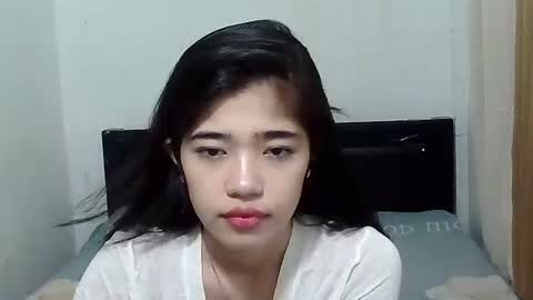 Snapshot of pinaycutie_sylvia chatting on October 5, 11:21 pm Via online show from October 5, 11:21 pm