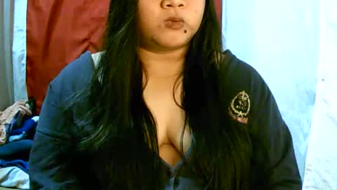 pinayjona online show from October 17, 10:51 am