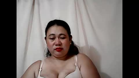 pinaymama12345 online show from April 15, 12:00 am