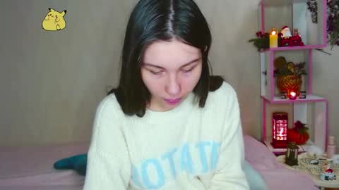 Pikachu pika online show from December 3, 6:32 pm