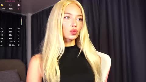 Kate online show from October 16, 5:37 pm