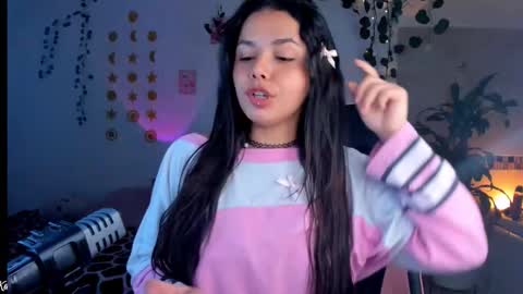 Sarah .. online show from January 16, 7:32 pm