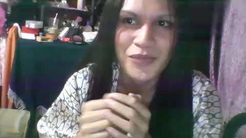 pinky_divine online show from April 16, 8:08 pm