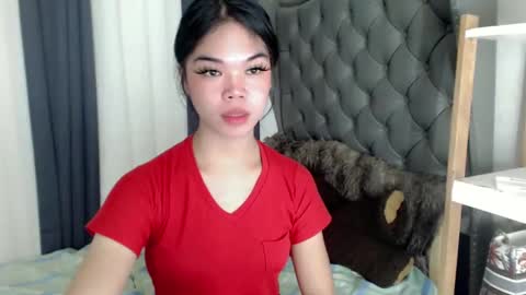 The Girl Named Eyve online show from February 13, 6:38 pm