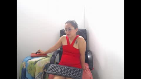 playfullpaulina online show from April 15, 5:46 pm
