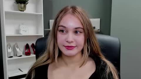 Valeria online show from November 16, 9:37 pm