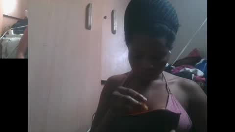 plumnjuicyx online show from April 18, 10:51 am