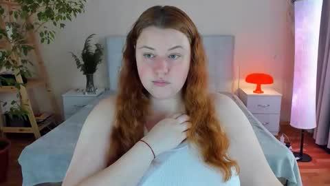 Snapshot of polinasallivan chatting on October 22, 11:26 am Polina online show from October 22, 11:26 am
