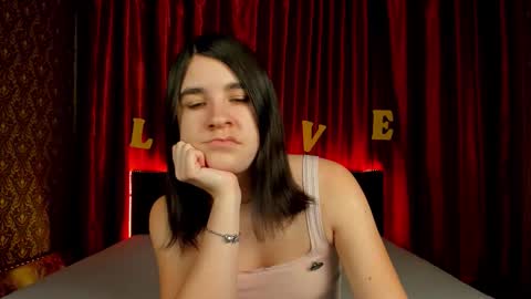 Polly online show from March 3, 7:25 am