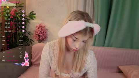 Anna online show from October 26, 4:35 pm