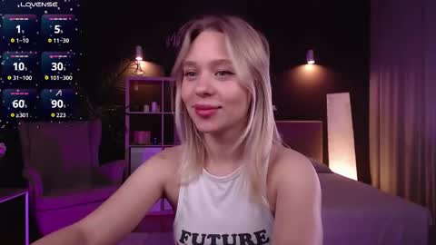 Snapshot of pooja_hegde chatting on September 20, 1:05 am Eva online show from September 20, 1:05 am