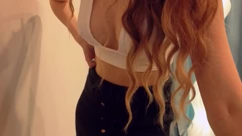 April online show from January 9, 6:45 pm