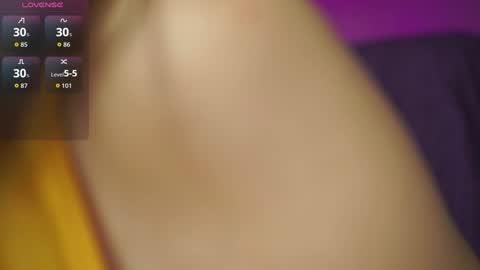    online show from November 18, 10:22 pm