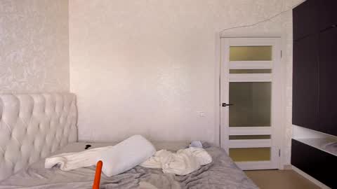 preety_niki online show from May 3, 9:01 am