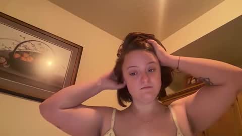 pretentiousrat12 online show from May 12, 3:15 am
