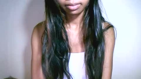 prettiethalia online show from March 2, 7:09 pm