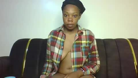 Pretty online show from January 16, 7:37 am