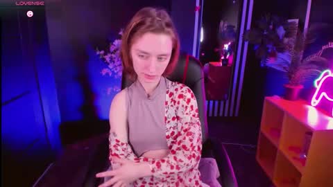 Lady vikki  online show from March 18, 10:42 am