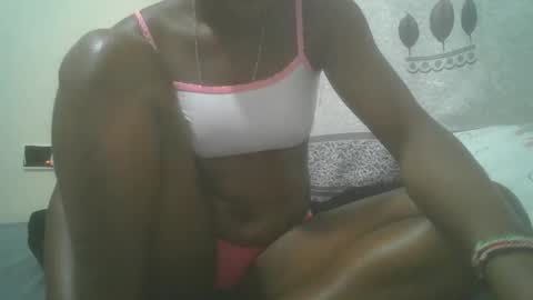 Snapshot of pretty_abella chatting on February 24, 7:42 am abella online show from February 24, 7:42 am