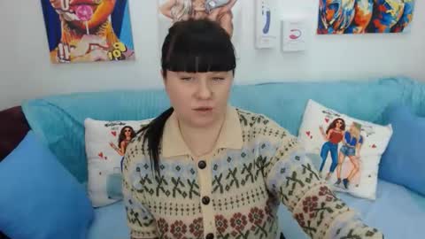 pretty_malika online show from February 5, 7:44 am