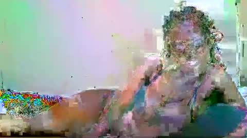 pretty_mellan online show from February 8, 7:37 am