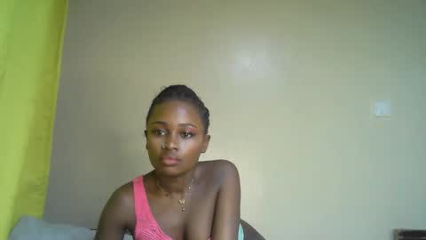 Snapshot of pretty_moh chatting on October 31, 4:22 pm Moh online show from October 31, 4:22 pm