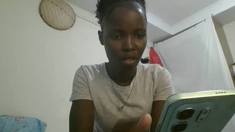 pretty_petite_ebony online show from January 11, 6:35 pm