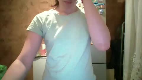 Bella online show from April 15, 8:20 pm