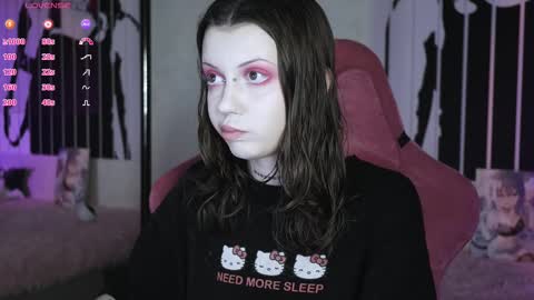 Violet online show from March 8, 9:35 am