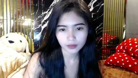 prettycece112 online show from June 20, 9:24 am