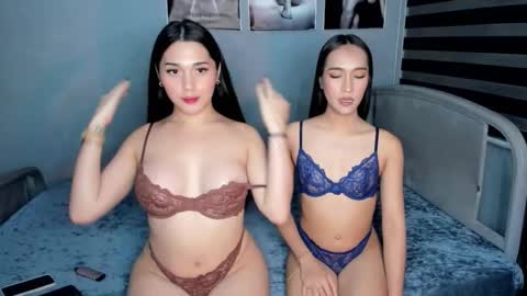 Snapshot of prettydianne chatting on October 20, 6:44 pm DIANNE online show from October 20, 6:44 pm