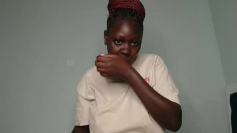 Lizzy online show from February 23, 8:00 am