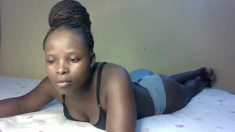 Melly online show from December 21, 6:01 pm