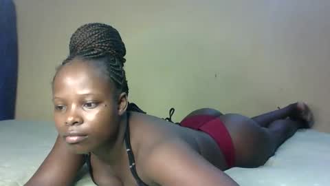 Melly online show from December 17, 1:44 am