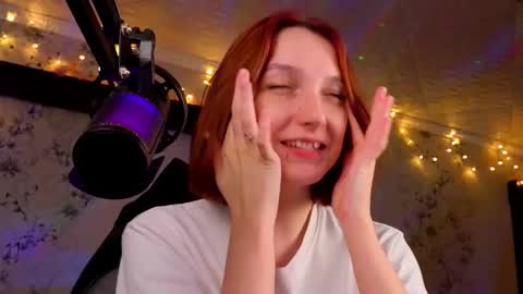 Mila -NONUDE MODEL online show from December 18, 4:23 pm