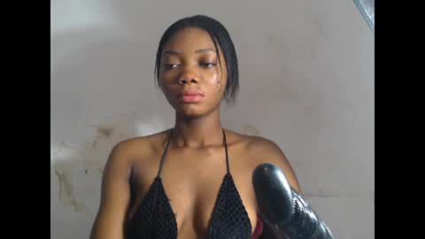 prettysexy6 online show from April 6, 7:42 am