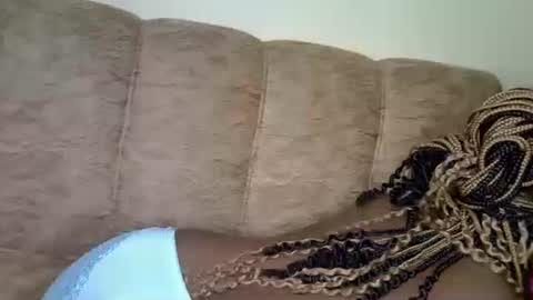 Snapshot of prettyshasha_ chatting on October 11, 11:25 am prettyshasha_ online show from October 11, 11:25 am