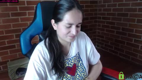 Leia online show from March 17, 9:30 pm