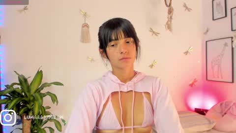 princessluna_14 online show from April 9, 10:15 pm