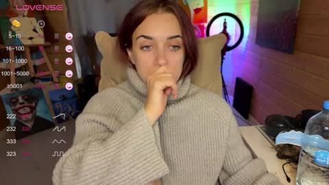 Queen of Pain online show from December 13, 12:50 pm